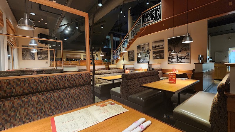 Boston Pizza 5