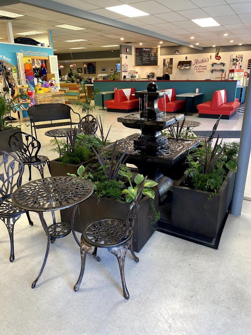 Chemainus Public Market 5