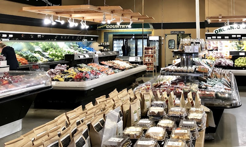 Cloverdale Country Market 3