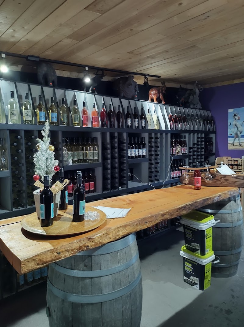 Farm Gate Winery & Fruit Stand 3