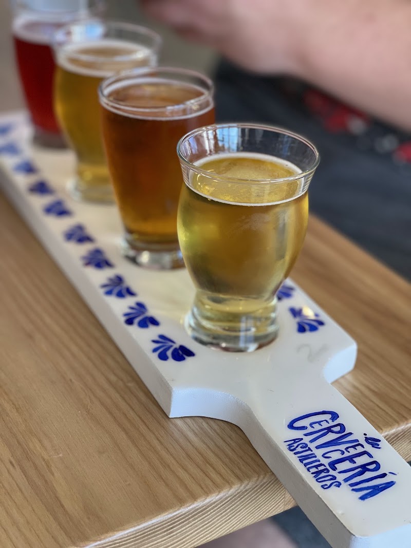 La Cerveceria Astilleros 2
