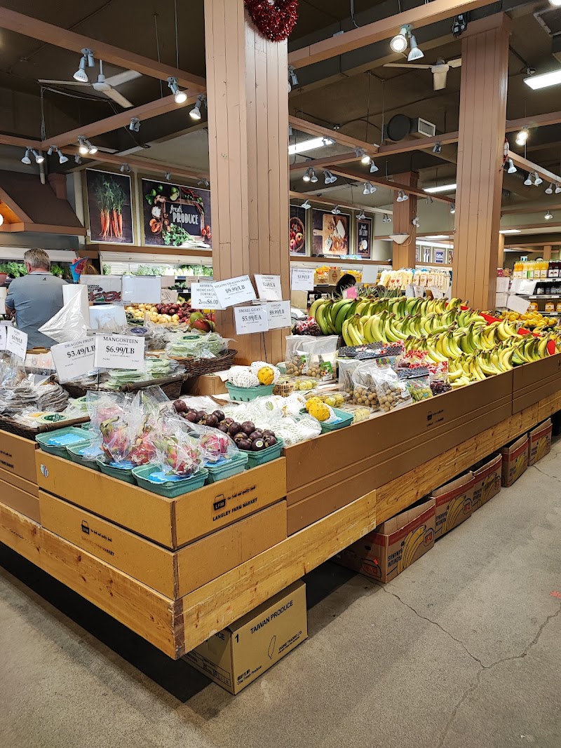 Langley Farm Market 4