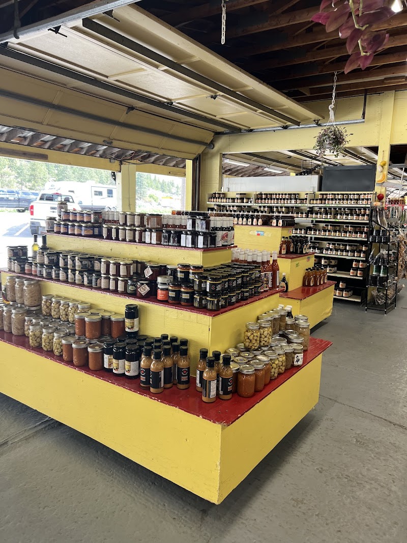 Mariposa Fruit Stand 2