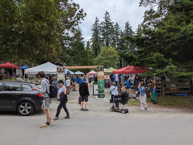 Mayne Island Farmers Market 4