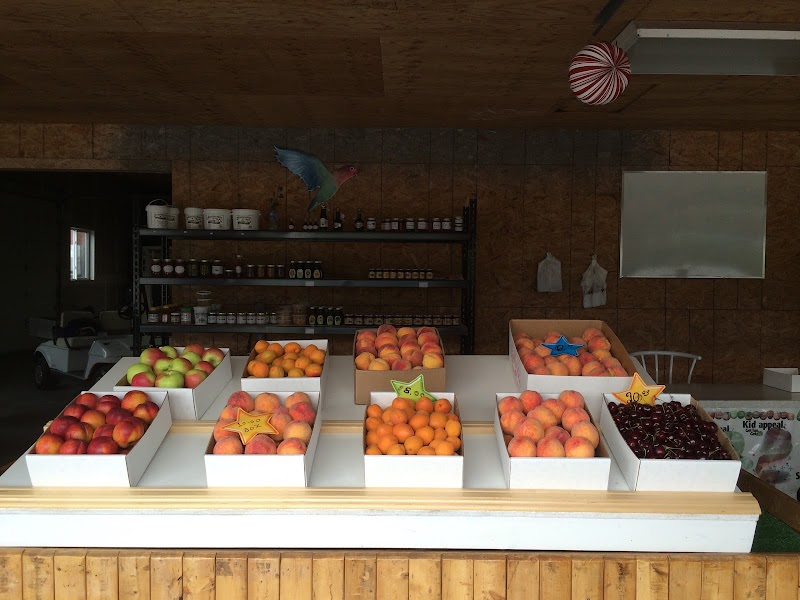 Osoyoos Fruit Market 4