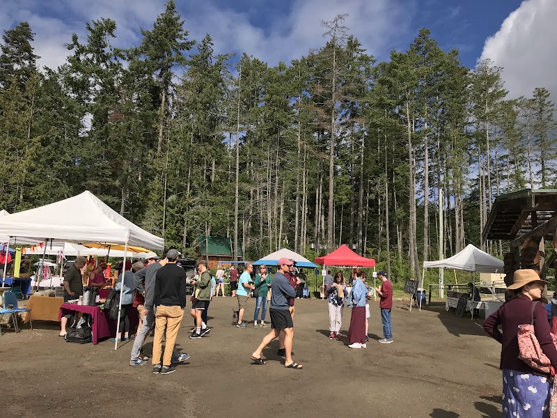 Pender Island Farmers’ Market 3