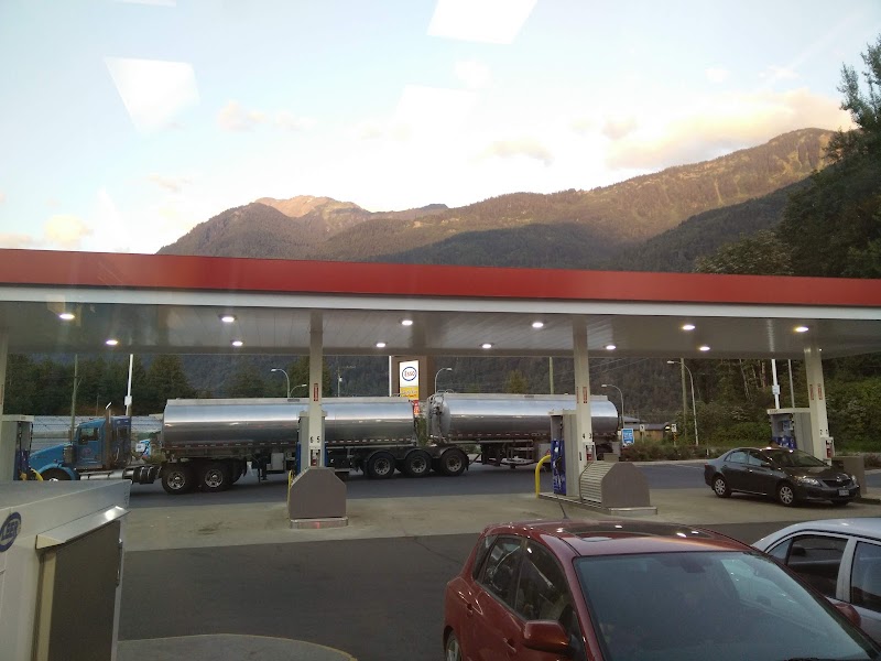 Popkum Country Market 3