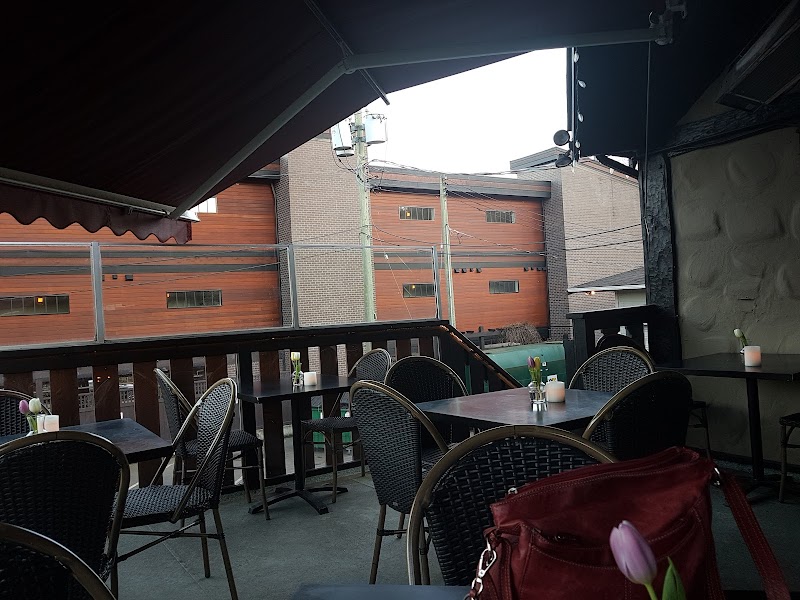 Smuggler's Cove Pub