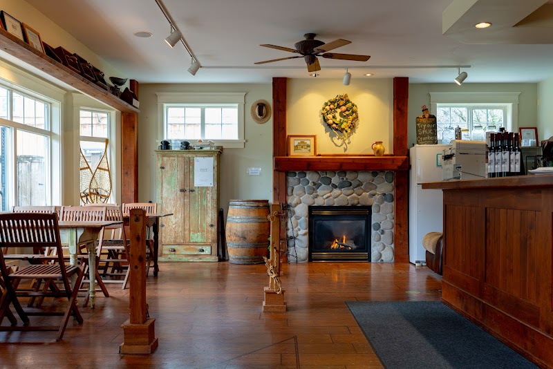 The Fort Wine Co. 4