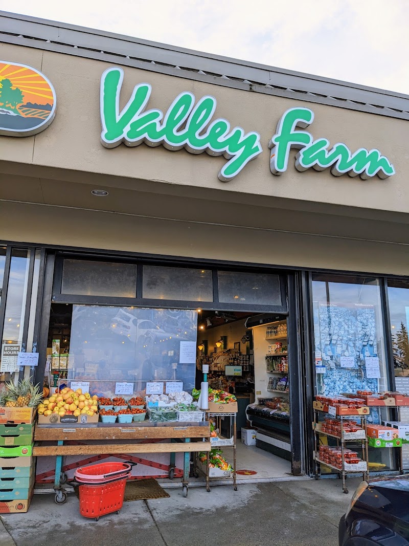 Valley Farm Market - South Surrey 3