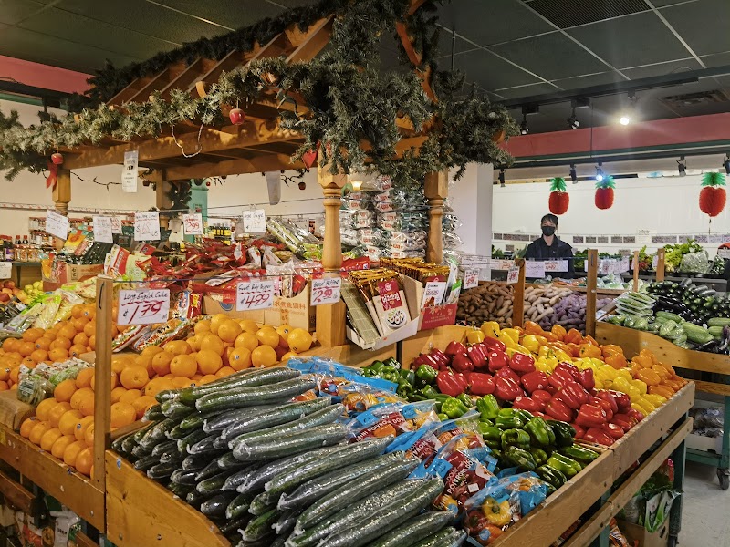 Valley Farm Market - South Surrey 4